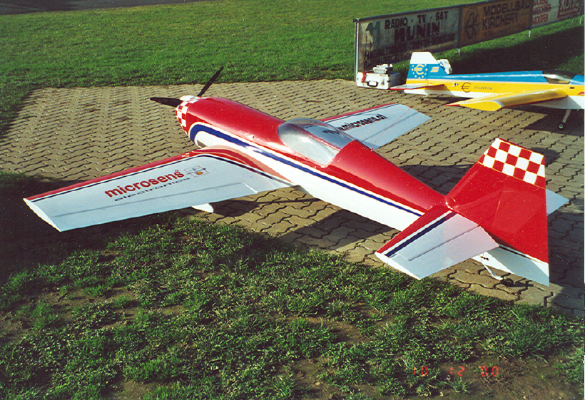 MODELLFLUG